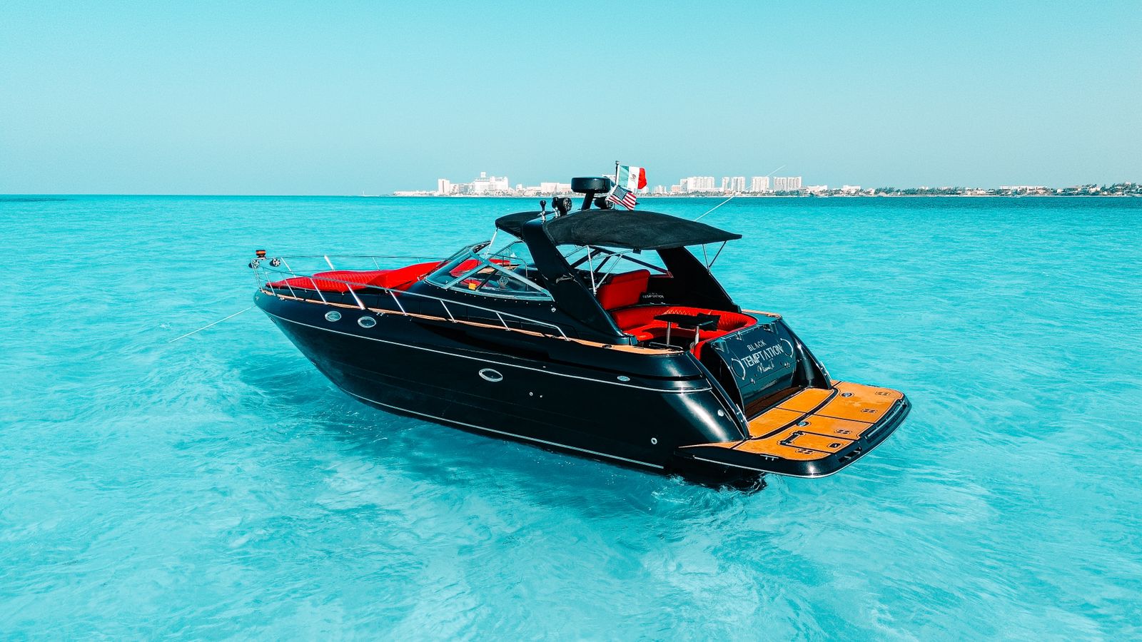 Cruiser Black Edition XLE 44ft
