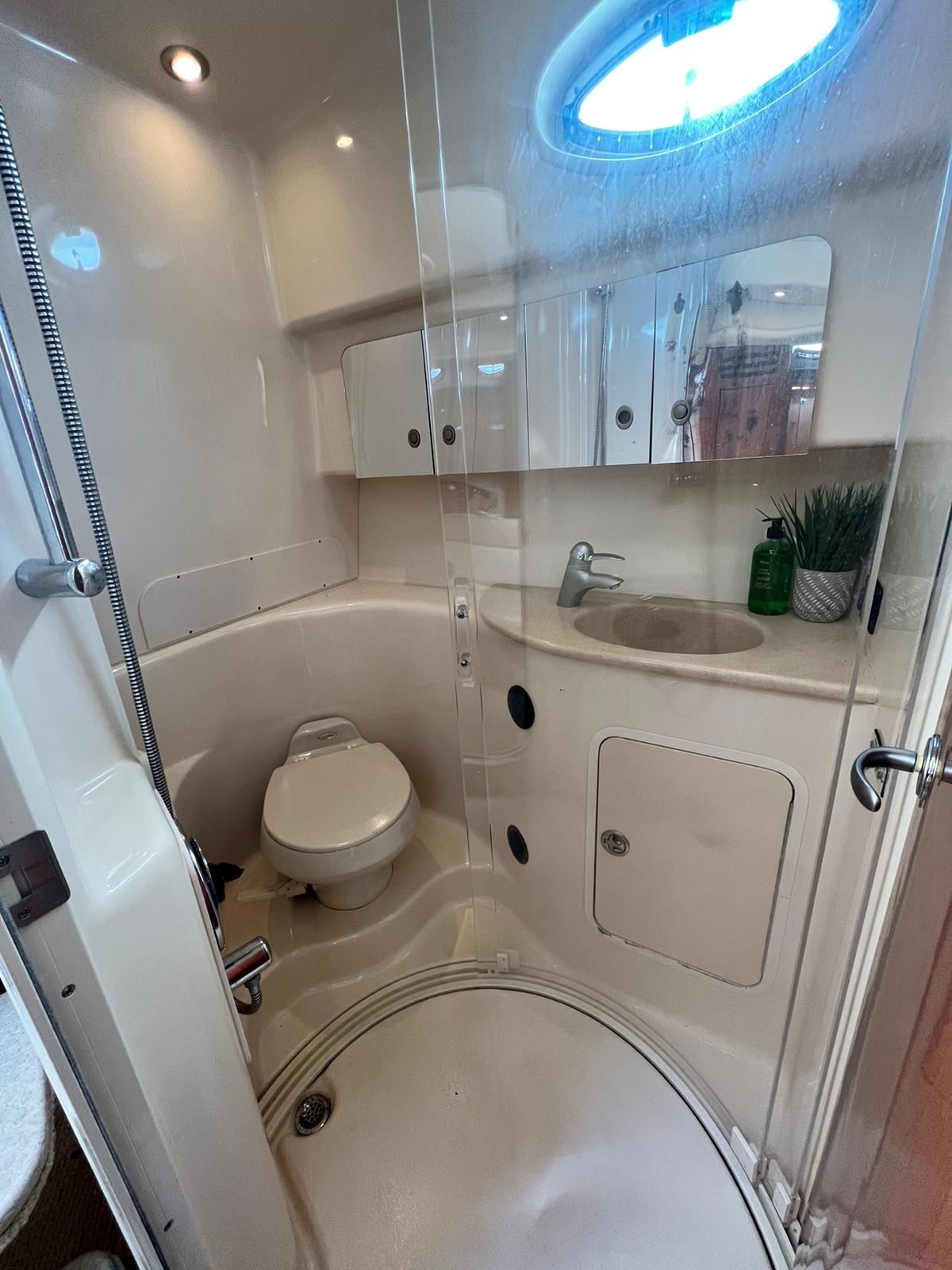 Sea Ray Legacy Class XLE 40ft - Image 10